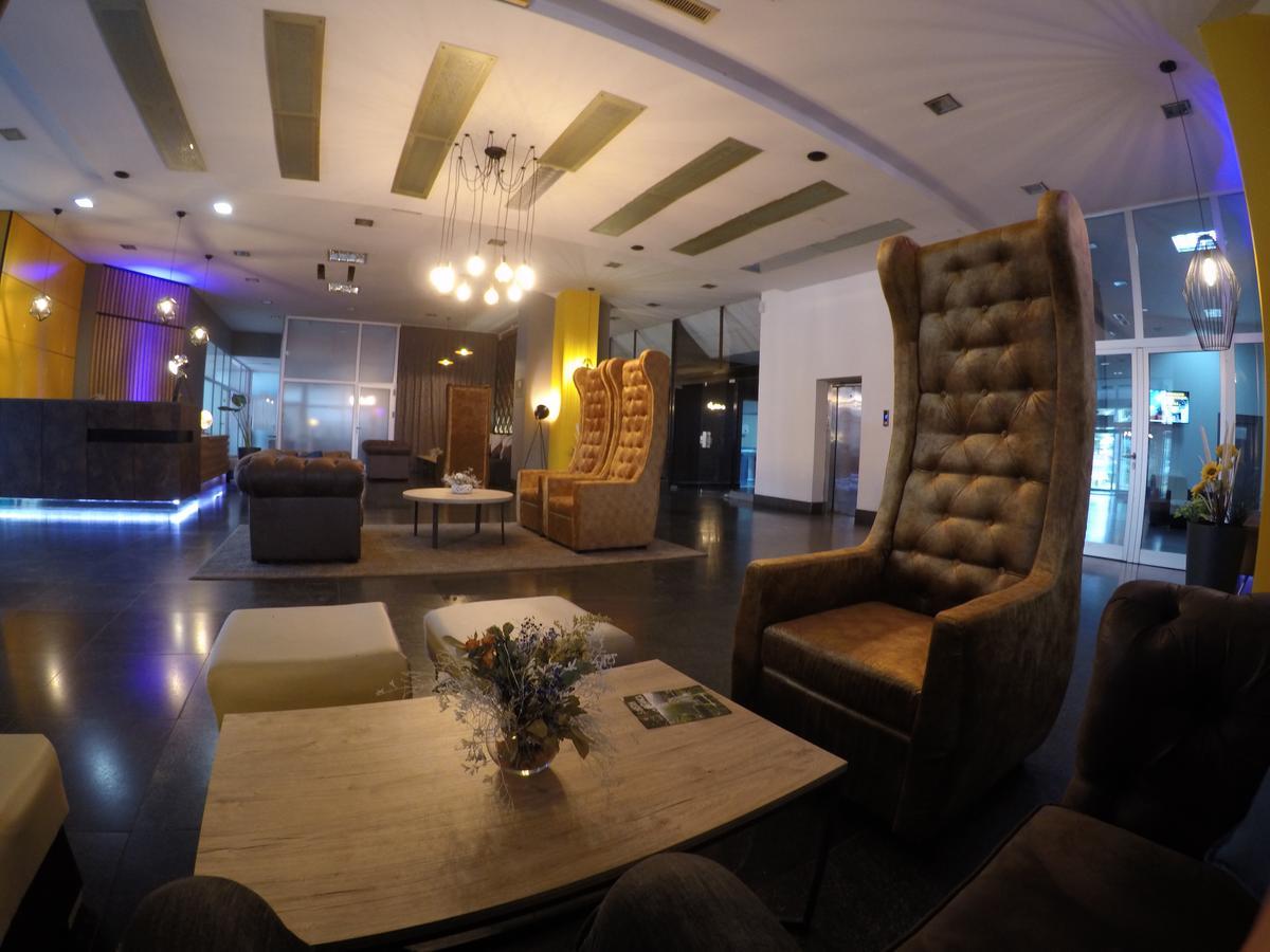 Business Hotel Prijedor Exteriör bild